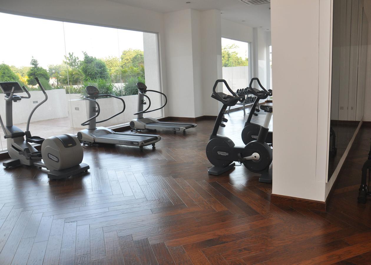 אקרה The Gallery Premier Suites מראה חיצוני תמונה