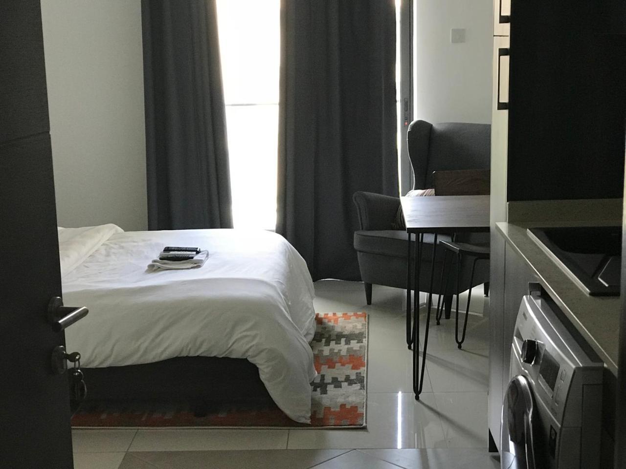 אקרה The Gallery Premier Suites מראה חיצוני תמונה