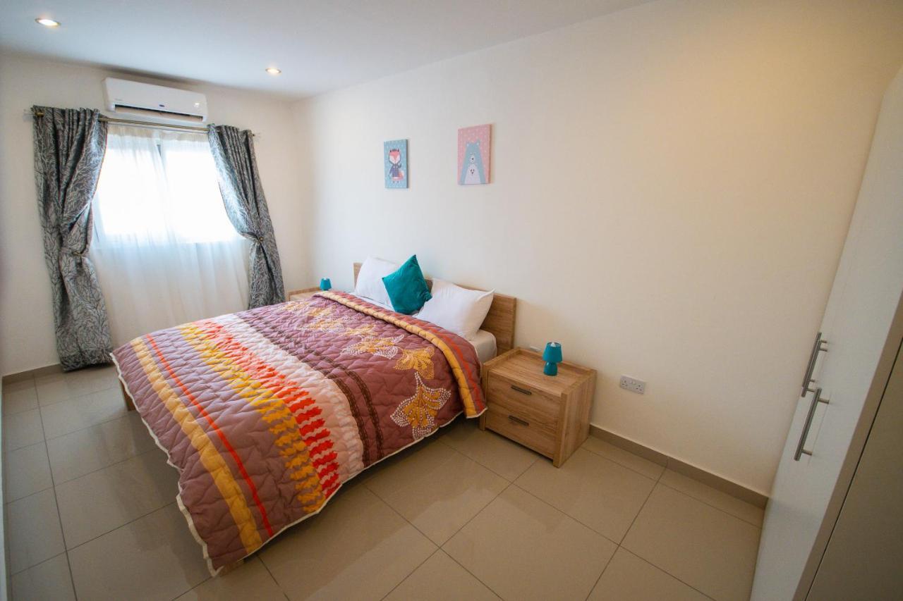 אקרה The Gallery Premier Suites מראה חיצוני תמונה