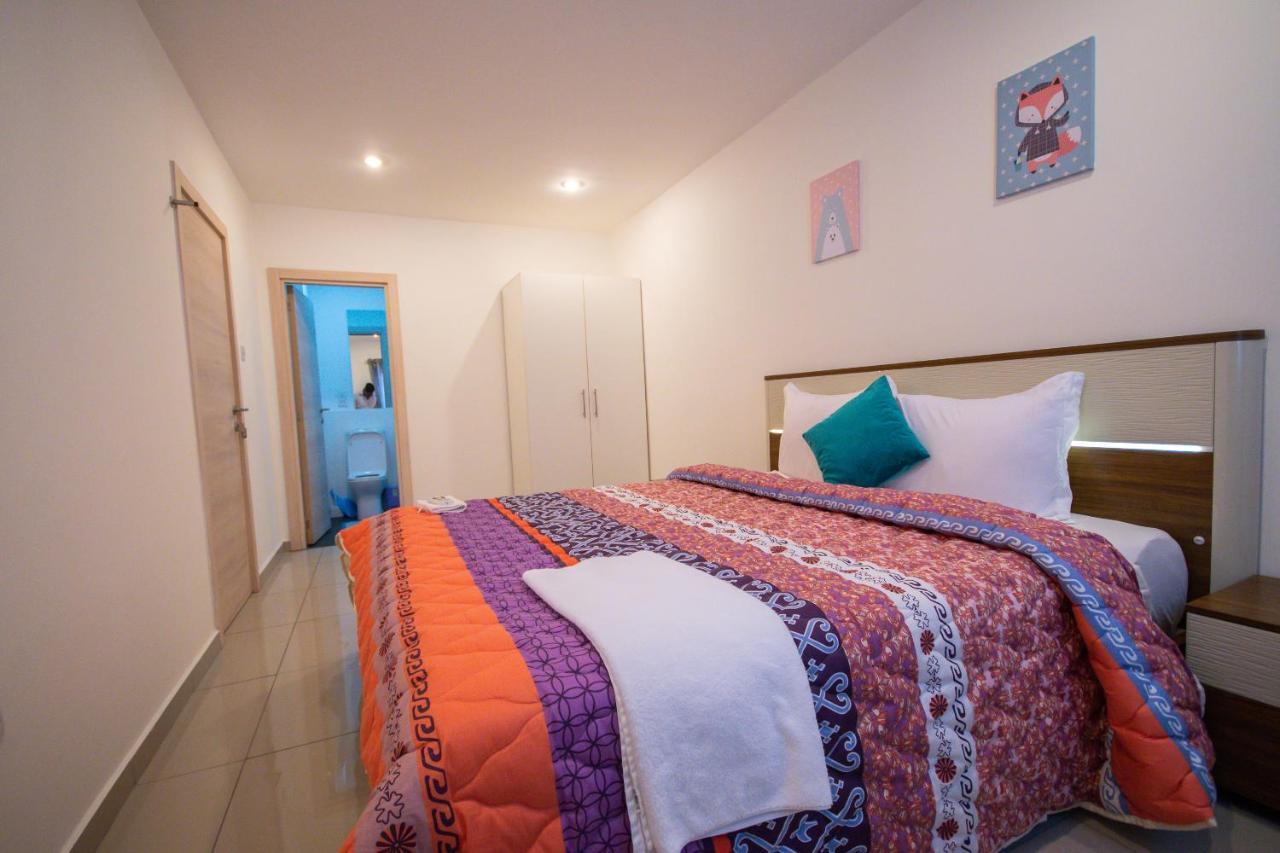 אקרה The Gallery Premier Suites מראה חיצוני תמונה
