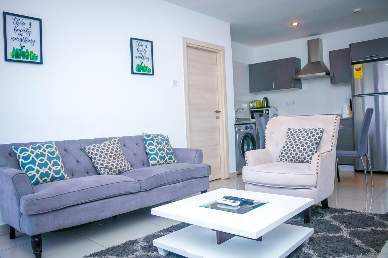 אקרה The Gallery Premier Suites מראה חיצוני תמונה