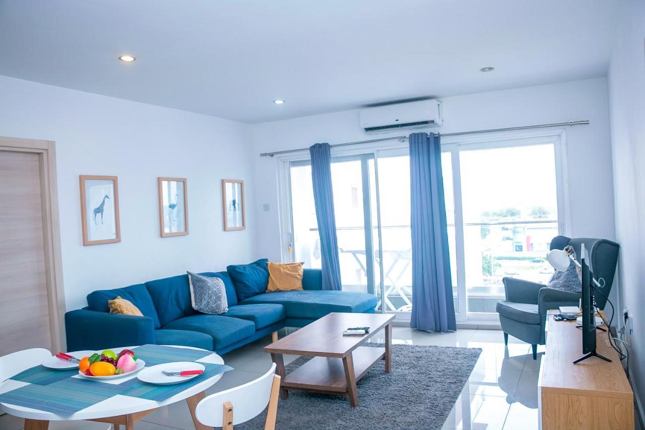 אקרה The Gallery Premier Suites מראה חיצוני תמונה